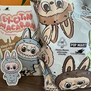Unopened Authentic Labubu Exciting Macarons Pendant 💗Pop Mart 7”-Sea Salt Cocnut